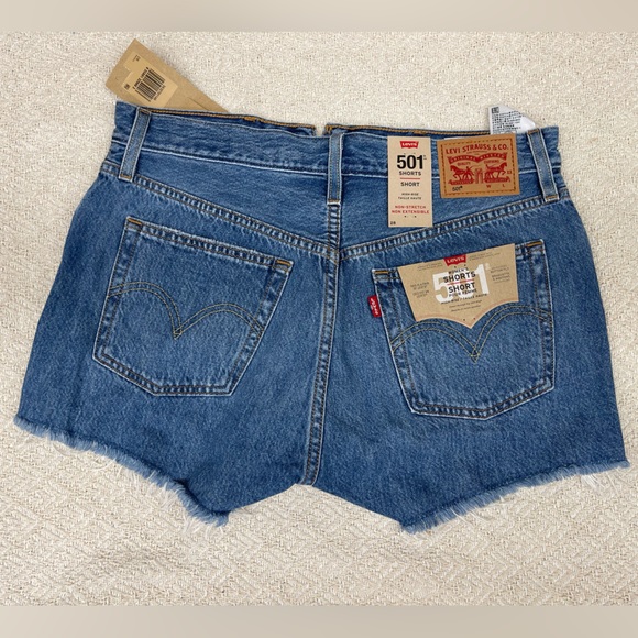 Levi's 501 Original Shorts Blue 28 - Picture 3 of 5